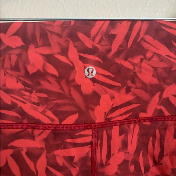 Lululemon Wunder Under High-Rise Tight 25" *Luxtreme Spray Leaf Fireside Red 8 - Picture 9 of 10